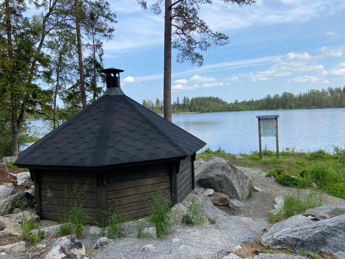 Strandro - Moekki Jaerven Rannalla Larsmo Exterior photo